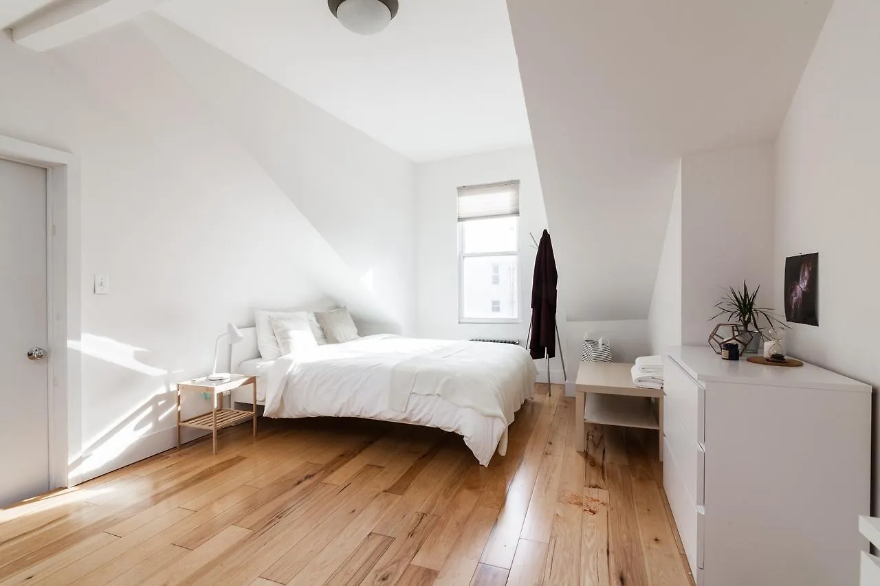 The Brooklyn House By Living Lab Hotel New York Guest house